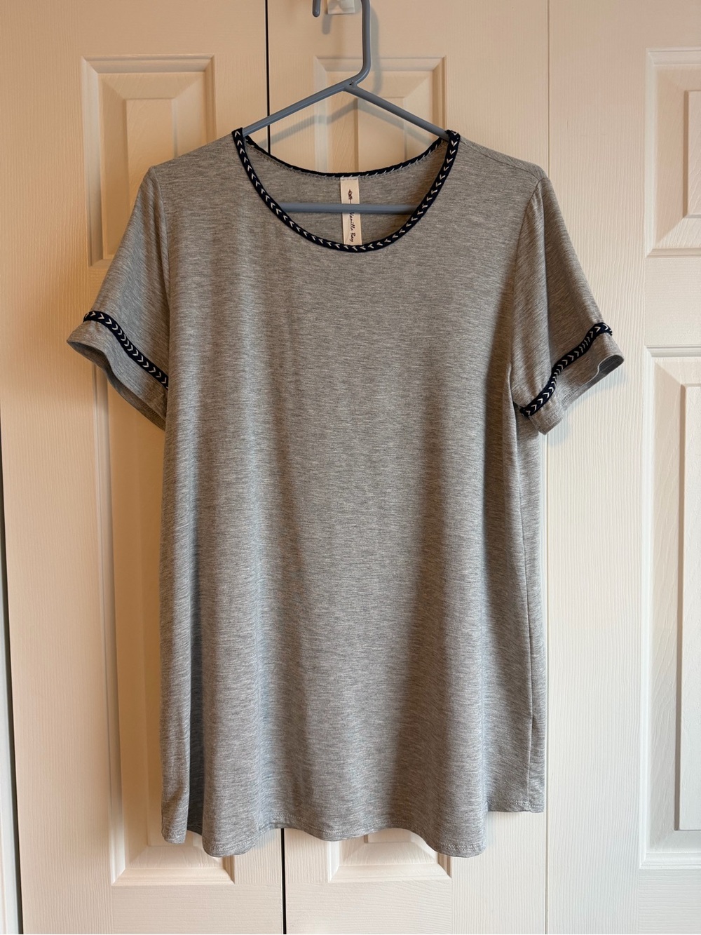 Vanilla Bay Grey Short Sleeve Tee with Navy Trim
